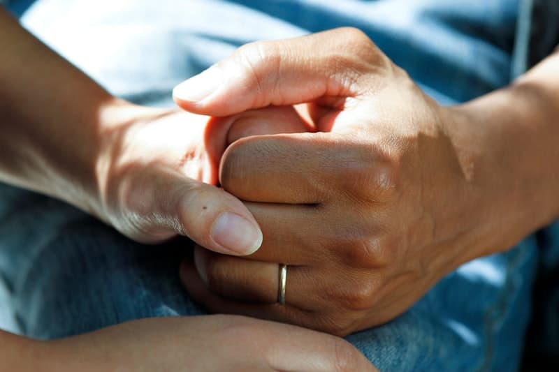 Soutien humain et attention personnalisée à domicile